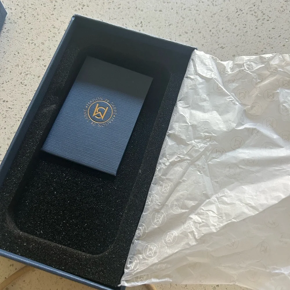 MAISON De Sabre sling phone case